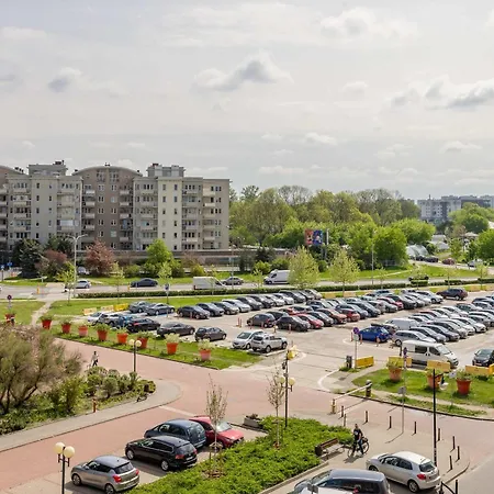 Modern And Bright With Parking Perfect For Remote Working By Renters Appartement *