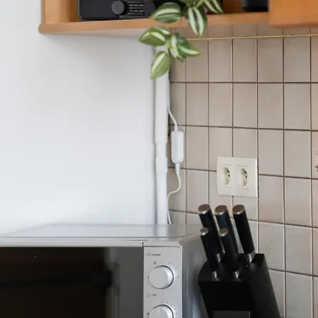 Modern And Bright With Parking Perfect For Remote Working By Renters דירה ורשה